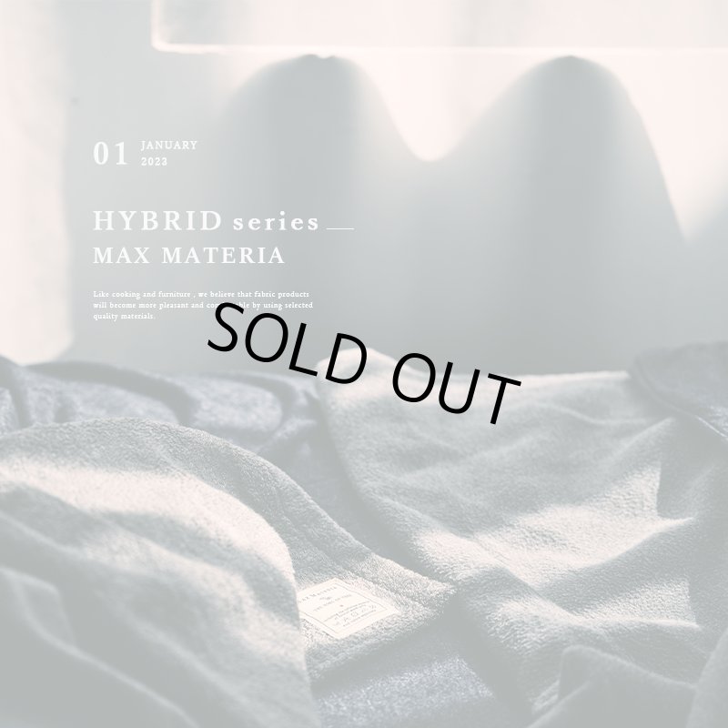 画像26: ◆ 最新作 ◆「 繁栄の象徴シリーズ 」 MAX MATERIA feat MEDEL GREEN　◆バス２P＆オリーブ若木 ◆ デザイン黒樹脂鉢＆ギフトBOX入り　オリーブ：底から葉先まで約25〜40cm前後に剪定済 (26)